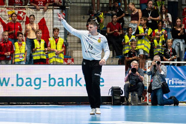 Hamm, Germany, August 28, 2026, 2nd Division (HBL) 2026–2027, Match 1: ASV Hamm Westfalen vs. VfL Eintracht Hagen. Pictured: Goalkeeper Pascal Bochmann of Hagen celebrating and gesturing on the field at the WESTPRESS Arena in North Rhine-Westphalia. Copyright: xFotostandx xKruczynskix