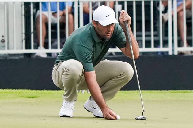 August 28, 2026, Atlanta, Georgia, USA: Scottie Scheffler (USA) lines up a putt on the 18th green during the second round of the 2026 TOUR Championship at East Lake Golf Club. Atlanta USA - ZUMAw109 20260828_fap_w109_063 Copyright: xDebbyxWongx