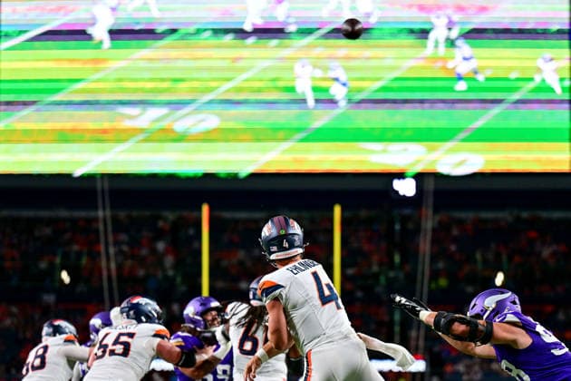 DENVER, CO - AUGUST 28: Denver Broncos quarterback Sam Ehlinger (4) throws a pass for a fourth quarter touchdown during a preseason game between the Minnesota Vikings and the Denver Broncos at Empower Field at Mile High on August 28, 2026 in Denver, Colorado. (Photo by Dustin Bradford Icon Sportswire) NFL, American Football Herren, USA AUG 28 Vikings at Broncos EDITORIAL USE ONLY Icon132260828024