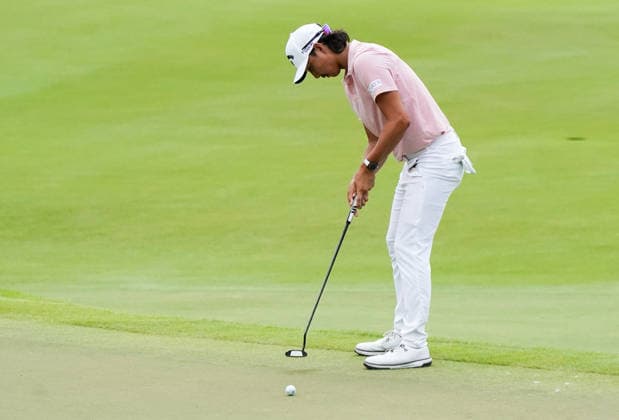August 28, 2026, Atlanta, Georgia, USA: Min Woo Lee (AUS) putts the 18th green during the second round of the 2026 TOUR Championship at East Lake Golf Club. Atlanta USA - ZUMAw109 20260828_fap_w109_073 Copyright: xDebbyxWongx