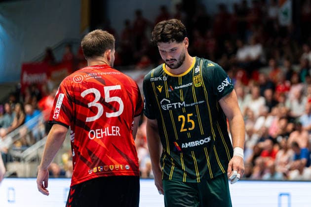 Hamm, Germany, August 28, 2026, 2nd Division, 2026–2027 Season, Match 1: ASV Hamm Westfalen vs. VfL Eintracht Hagen. Pictured, from left: Max Öhler (ASV) and Philip Jungemann (Hagen). WESTPRESS Arena, North Rhine-Westphalia Copyright: xFotostandx xKruczynskix