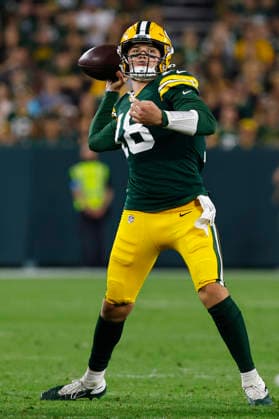 GREEN BAY, WI - AUGUST 28: Green Bay Packers quarterback Kyle McCord (18) throws a pass during a preseason game between the Green Bay Packers and the Arizona Cardinals on August 28, 2026 at Lambeau Field, in Green Bay, WI. (Photo by Larry Radloff Icon Sportswire) NFL, American Football Herren, USA AUG 28 Cardinals at Packers EDITORIAL USE ONLY Icon202608284763