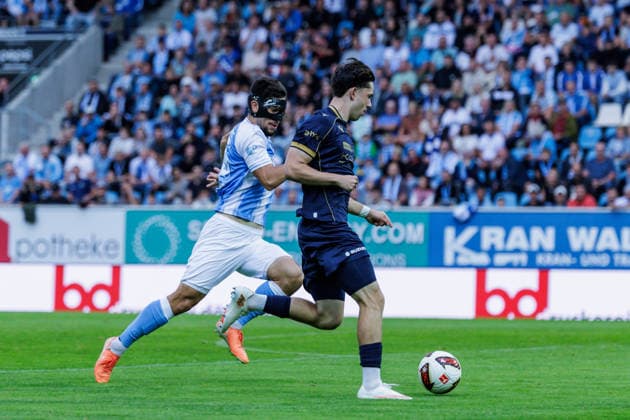 August 28, 2026, GER, Regionalliga Nord Ost, Matchday 3, 2026–2027 Season, Chemnitz, Chemnitzer FC vs. FC Carl Zeiss Jena; Emilio Munser of FC Carl Zeiss Jena No. 16 in a tackle against Roman Eppendorfer of Chemnitzer FC No. 25; Chemnitz Eins Stadium, An der Gellertstraße, Saxony, Germany Copyright: xnordphotoxGmbHx xTrienitzx