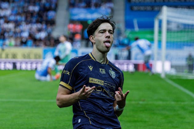 August 28, 2026, GER, Regionalliga Nord Ost, Matchday 3, 2026–2027 season, Chemnitz, Chemnitzer FC vs. FC Carl Zeiss Jena; Emilio Munser of FC Carl Zeiss Jena celebrates after the 0–1 win at Chemnitz Eins Stadium on Gellertstraße, Saxony, Germany Copyright: xnordphotoxGmbHx xTrienitzx