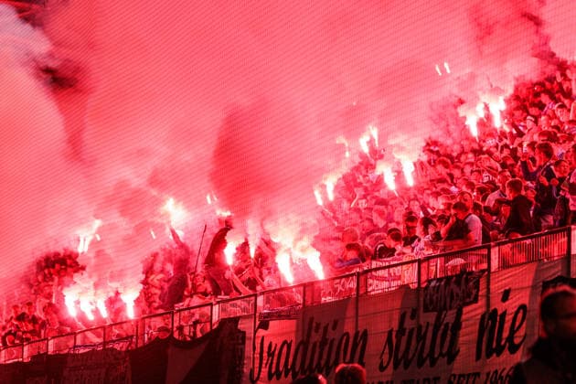 August 28, 2026, GER, Regionalliga Nord Ost, Matchday 3, 2026–2027 Season, Chemnitz, Chemnitzer FC vs. FC Carl Zeiss Jena; Chemnitzer FC fans using pyrotechnics at Chemnitz Eins Stadium on Gellertstraße, Saxony, Germany Copyright: xnordphotoxGmbHx xTrienitzx
