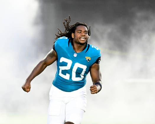 Jaguars Running Back DeeJay Dallas enters the field as the Jaguars compete against the Buccaneers in the third pre-season game at EverBank Stadium in Jacksonville, Florida on Friday August 28, 2026. The Jaguars defeated the Buccaneers 19-0.  JAX20260828001 JOExMARINO