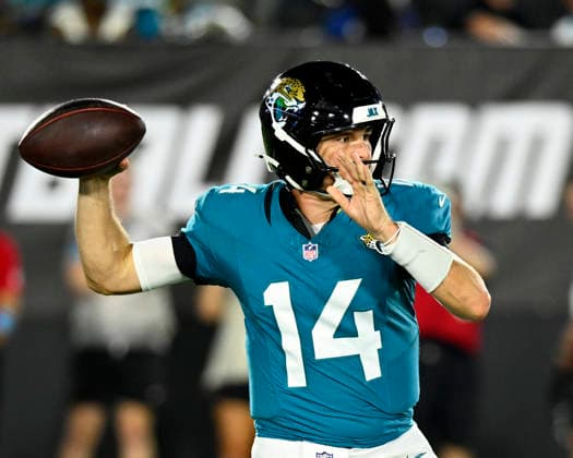Jacksonville Quarterback Nick Mullens throws a pass as the Jaguars compete against the Buccaneers at EverBank Stadium in Jacksonville, Florida on Friday August 28, 2026. The Jaguars defeated the Buccaneers 19-0.  JAX20260828006 JOExMARINO