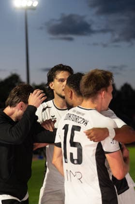 August 28, 2026, xhfmx, Regional League Southwest soccer, SG Barockstadt Fulda Lehnerz vs. FSV Frankfurt: Cas Peters (FSV Frankfurt), Filip Pandza (FSV Frankfurt), Nick Doktorczyk (FSV Frankfurt), and Godwin McDonald (FSV Frankfurt) celebrate the 1–2 goal against Fulda, Goal, Cheers, Celebration, Fulda