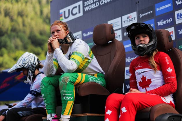 2026 UCI Mountain Bike World Championships Picture by Alex Whitehead SWpix.com - 29 08 2026 - Cycling - 2026 UCI Mountain Bike World Championships - Val di Sole, Trentino, Italy - Downhill (DHI) Final - Women Junior - Tilly Boadle (Australia) in the hot seat Copyright: x xSWpix.comx(t axPhotographyxHubxLtd)xAlexxWhitehead SWpix.comx SWP-3030-20851