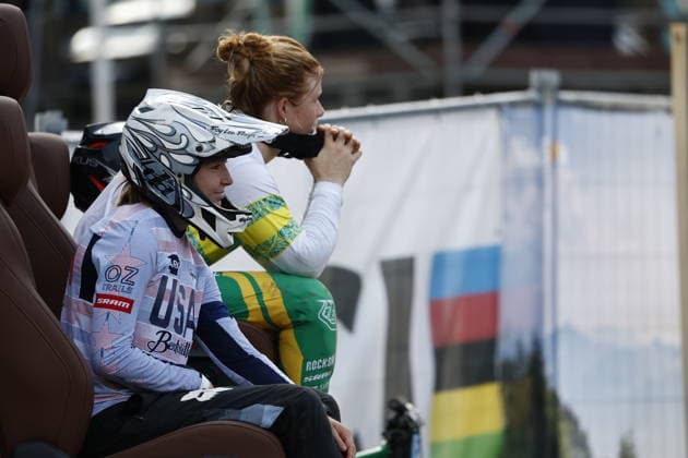 August 29, 2026, Daolasa di Commezzadura, Black Snake, 2026 UCI MTB World Championships Women’s Junior Finals DHI Downhill: Tilly Boadle, 20, AUS, watches the rest of the race from her first-place hot seat at Daolasa di Commezzadura, Black Snake, Trento, Italy Copyright: xJustPictures.ch FrancescoxMinghettix jp-en-FrMi-_NG_0301