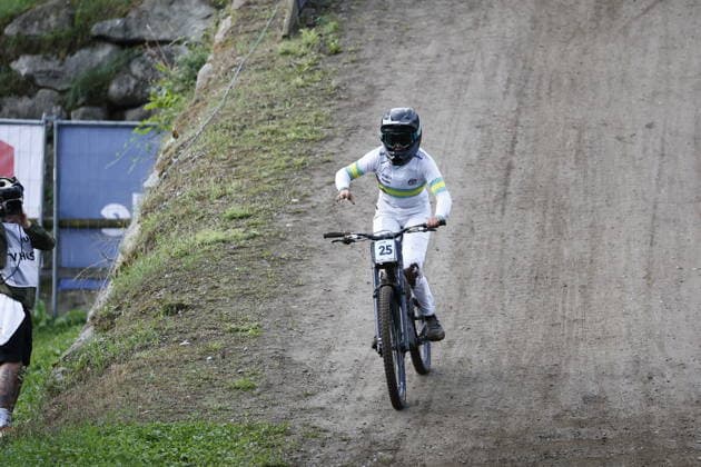 August 29, 2026, Daolasa di Commezzadura, Black Snake, 2026 UCI MTB World Championships Women s Junior Finals, DHI Downhill: Zuri Acheson, 25, AUS, Daolasa di Commezzadura, Black Snake, Trento, Italy Copyright: xJustPictures.ch FrancescoxMinghettix jp-en-FrMi-_NG_0083