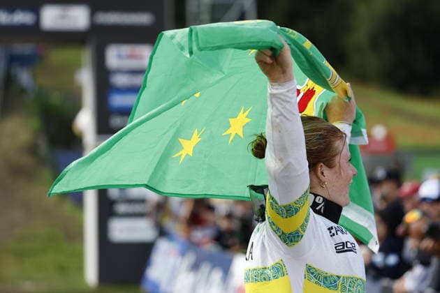 August 29, 2026, Daolasa di Commezzadura, Black Snake, 2026 UCI MTB World Championships Women s Junior Finals, DHI Downhill: Tilly Boadle (20, AUS) celebrating her victory at Daolasa di Commezzadura, Black Snake, Trento, Italy Copyright: xJustPictures.ch FrancescoxMinghettix jp-en-FrMi-_NG_0447