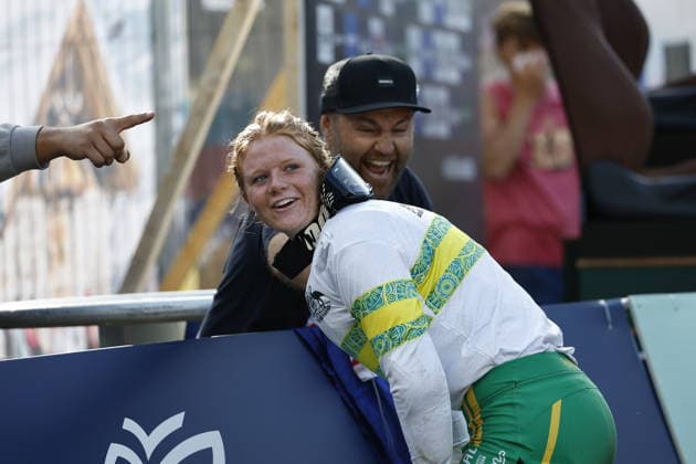 August 29, 2026, Daolasa di Commezzadura, Black Snake, 2026 UCI MTB World Championships Women s Junior Finals, DHI Downhill: Tilly Boadle (20, AUS) celebrating her victory at Daolasa di Commezzadura, Black Snake, Trento, Italy Copyright: xJustPictures.ch FrancescoxMinghettix jp-en-FrMi-_NG_0479