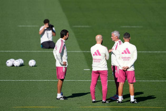August 29, 2026, Valdebebas, Madrid, Spain: Jose Mourinho during the training day of Real Madrid ahead the Spanish League, LaLiga EA Sports, football match against Malaga CF at Ciudad Deportiva Real Madrid on August 29, 2026, in Valdebebas, Madrid, Spain. Valdebebas Spain - ZUMAa181 20260829_zaa_a181_003 Copyright: xOscarxJ.xBarrosox