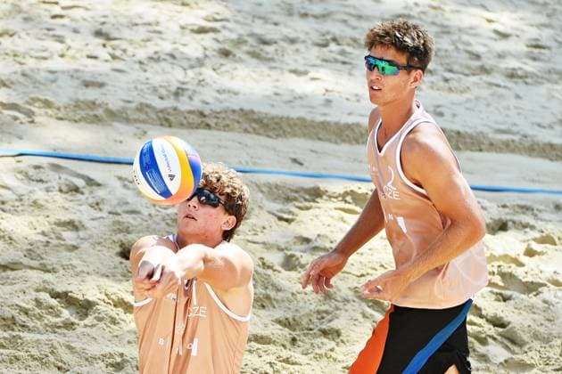 From left, David Vyoral and Simon Tuma from Czech Republic during the World Beach volleyball, Beachvolleyball Pro Tour, category Futures, on August 29, 2026, in Brno, Czech Republic. (CTKxPhoto PatrikxUhlir) CTKPhotoP2026082903082  CTKPhotoP2026082903082