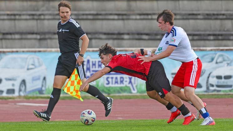 Soccer DFB Junior Cup SV Wehen Wiesbaden Hamburger SV August 29, 2008, MOHAMED FELDER (SVWW), HENRIK BOMERS (HSV),