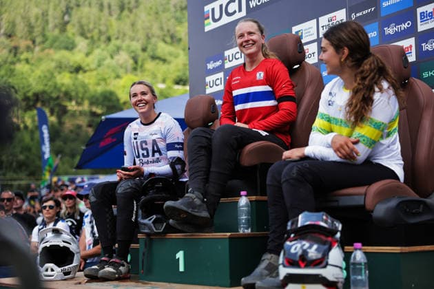 2026 UCI Mountain Bike World Championships Picture by Alex Whitehead SWpix.com - 29 08 2026 - Cycling - 2026 UCI Mountain Bike World Championships - Val di Sole, Trentino, Italy - Downhill (DHI) Final - Women Elite - Frida Helena Ronning (Norway), Maylei Leaneagh (USA), Elleni Turkovic (Australia), Skoda Hot Seat Copyright: x xSWpix.comx(t axPhotographyxHubxLtd)xAlexxWhitehead SWpix.comx SWP-3030-21006