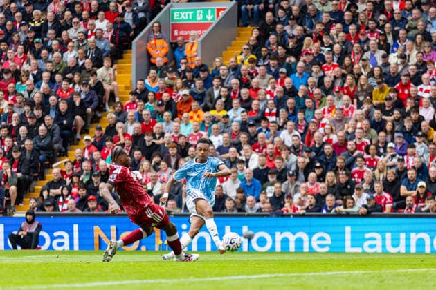 Football - FA Premier League - Liverpool FC v Nottingham Forest FC LIVERPOOL, ENGLAND - Saturday, August 29, 2026: Nottingham Forest s Dan Ndoye scores the first goal during the FA Premier League match between Liverpool FC and Nottingham Forest FC at Anfield. (Photo by David Rawcliffe Propaganda) LIVERPOOL Anfield MERSEYSIDE ENGLAND  Copyright: xDavidxRawcliffex P2026-08-29-Liverpool_Nottingham_Forest-30
