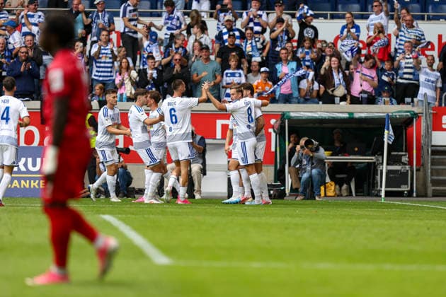 August 29, 2026, GER, Soccer, Men s, 3rd Division, 2026–2027 Season, MSV Duisburg vs. FC Würzburger Kickers, Lex Tyger Lobinger, Duisburg goal celebration, celebrating with his team after scoring the 1–0 goal, Duisburg Schauinsland Arena, North Rhine-Westphalia, Germany Copyright: xAdrianxSchlüterx