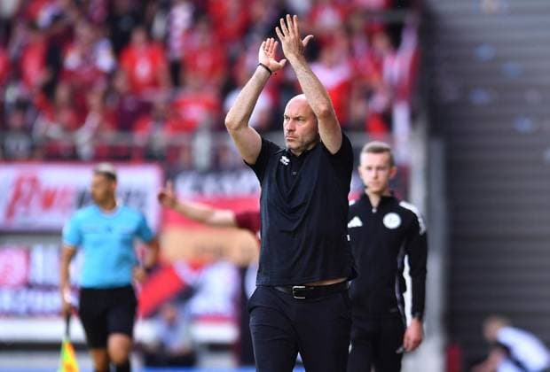 SV Wehen Wiesbaden vs. Rot Weiss Essen ** FOR EDITORIAL USE ONLY ** EDITORIAL USE ONLY ** p Soccer 3rd Division, Matchday 3: SV Wehen Wiesbaden vs. Rot-Weiss Essen on August 29, 2026, at the BRITA Arena in Wiesbaden. Daniel Scherning, coach of SV Wehen Wiesbaden, Germany, Hesse, Wiesbaden. Copyright ThorstenxTillmann Copyright: ThorstenxTillmann doc87dbhnx3cipbw1wb9s2 ,EDITORIAL USE ONLY Copyright: ThorstenxTillmann