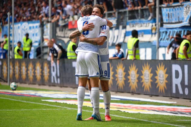 August 29, 2026, GER, Soccer, Men s, 3rd Division, 2026–2027 Season, MSV Duisburg vs. Würzburger Kickers, Lex Tyger Lobinger, Duisburg, goal celebration; celebrates his 2–0 goal with Aljaz Casar, Duisburg, Schauinsland Arena, North Rhine-Westphalia, Germany Copyright: xAdrianxSchlüterx