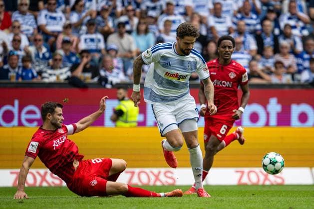 3rd Division: MSV Duisburg vs. Würzburger Kickers ** FOR EDITORIAL USE ONLY ** EDITORIAL USE ONLY ** p Soccer 3rd Division MSV Duisburg vs. Würzburger Kickers on August 29, 2026, at the Schauinsland Reisen Arena in Duisburg Lex Tyger Lobinger Duisburg Duisburg Copyright JakobxKlos Copyright: JakobxKlos doc87dbkfm8t6ezhcsklsv ,EDITORIAL USE ONLY Copyright: JakobxKlos