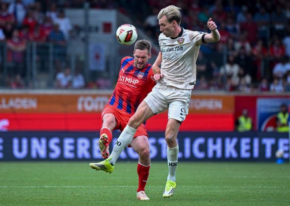 29.08.2026, xemx, Fussball 2.Bundesliga, 1.FC Heidenheim - Dynamo Dresden v.l. Patrick Mainka (1.FC Heidenheim), Vincent Vermeij (Dynamo Dresden) Zweikampf, Aktion, action, battle for the ball (DFL DFB REGULATIONS PROHIBIT ANY USE OF PHOTOGRAPHS as IMAGE SEQUENCES and or QUASI-VIDEO) Heidenheim *** August 29, 2026, xemx, Soccer 2. Bundesliga, 1. FC Heidenheim vs. Dynamo Dresden, photo by Patrick Mainka, 1. FC Heidenheim, Vincent Vermeij, Dynamo Dresden, tackle, action, battle for the ball. DFL and DFB regulations prohibit any use of photographs as image sequences and or quasi-video. Heidenheim