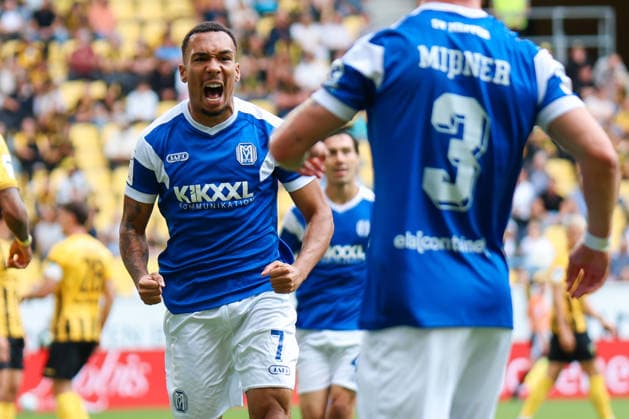 3 Soccer Bundesliga Alemannia Aachen vs. SV Meppen August 29, 2026 Oliver Issa Schmitt of SV Meppen, 7, celebrates the 0–2 goal scored by Cyrill Akono of SV Meppen, 9 Third Division: Alemannia Aachen vs. SV Meppen, Matchday 3, August 29, 2026, Tivoli, Aachen. DFB regulations prohibit any use of photographs as image sequences and or quasi-video. Copyright: xBEAUTIFULxSPORTS Freisenx