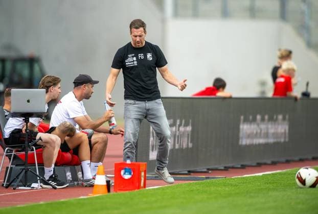 SOCCER REGIONAL LEAGUE NORTHEAST 2026–2027 SEASON, MATCHDAY 7: FC ROT WEISS ERFURT vs. BFC PREUSSEN ** FOR EDITORIAL PURPOSES ONLY ** EDITORIAL USE ONLY ** p 29 08 2026 Erfurt Soccer Regional League Northeast Matchday 7, 2026–2027 Season, Steigerwaldstadion: FC Rot-Weiss Erfurt vs. BFC Preussen. Pictured: Coach Fabian Gerber, FC Rot-Weiss Erfurt, Germany, Thuringia, Erfurt. Copyright SaschaxFromm Copyright: SaschaxFromm doc87dbmawvzzd19pt4xllb ,EDITORIAL USE ONLY Copyright: SaschaxFromm