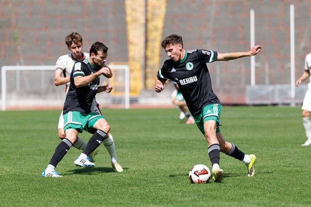 Marco Niedermayer, 16, SC Eltersdorf, and Patrick Ort, 14, SC Eltersdorf, during the match between FC Augsburg II and SC Eltersdorf, soccer, men s, Bavarian Regional League, 2026–2027, Matchday 6 on August 29, 2026, in Augsburg, Rosenaustadion, Bavaria, Germany