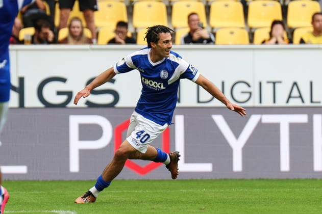 3 Bundesliga: Alemannia Aachen vs. SV Meppen, August 29, 2026. Niclas Nadj of SV Meppen, 40, celebrates the 0-3 victory. Third League: Alemannia Aachen vs. SV Meppen, Matchday 3, August 29, 2026, Tivoli, Aachen DFB regulations prohibit any use of photographs as image sequences and or quasi-video Copyright: xBEAUTIFULxSPORTS Freisenx