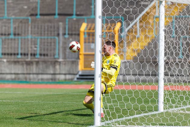 Axel Hofmann 1 of SC Eltersdorf blocks a shot on goal during the match between FC Augsburg II and SC Eltersdorf, soccer, men s, Bavarian Regional League, 2026–2027, Matchday 6 on August 29, 2026, in Augsburg, Rosenaustadion, Bavaria, Germany