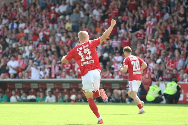 13 Dmytro Bogdanov (Energie Cottbus) bejubelt seinen Treffer Fussball 2. Bundesliga 2026 2027 FC Energie Cottbus - SpVgg Greuther Fürth *** 13 Dmytro Bogdanov of Energie Cottbus celebrates his goal. Soccer, 2. Bundesliga, 2026–2027: FC Energie Cottbus vs. SpVgg Greuther Fürth