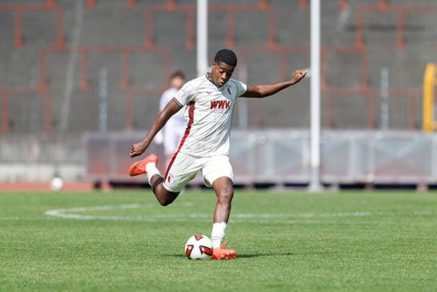 Junior Atemkeng 5, FC Augsburg II, during the match between FC Augsburg II and SC Eltersdorf, soccer, men’s, Bavarian Regional League, 2026–2027, Matchday 6 on August 29, 2026, in Augsburg, Rosenaustadion, Bavaria, Germany