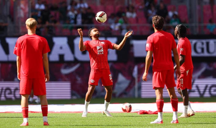 RB Leipzig - Moenchengladbach Bundesliga Leipzig, 29.08.2026, Red Bull Arena, Fussball, Bundesliga, Spieltag 1 , RB Leipzig vs. VFL Borussia Moenchengladbach , Erwärmung warm up. Im Bild: Christopher Nkunku (2.v.l., RB Leipzig) , *** RB Leipzig vs. Mönchengladbach, Bundesliga, Leipzig, August 29, 2026, Red Bull Arena, Soccer, Bundesliga, Matchday 1, RB Leipzig vs. VFL Borussia Mönchengladbach, Warm-up. Pictured: Christopher Nkunku, 2nd from left, RB Leipzig,
