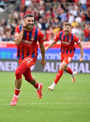 TOR zum 3:2 Oualid Mhamdi 1. FC Heidenheim 1846 FCH (22) Torjubel Julian Niehues 1. FC Heidenheim 1846 FCH (16) 1. FC Heidenheim 1846 FCH vs SG Dynamo Dresden SGD 29.08.2026 DFL REGULATIONS PROHIBIT ANY USE OF PHOTOGRAPHS AS IMAGE SEQUENCES AND OR QUASI-VIDEO 1. FC Heidenheim 1846 FCH vs SG Dynamo Dresden SGD *** GOAL: 3-2 Oualid Mhamdi 1 FC Heidenheim 1846 FCH 22 Goal celebration by Julian Niehues 1 FC Heidenheim 1846 FCH 16 1 FC Heidenheim 1846 FCH vs. SG Dynamo Dresden SGD 29 August 2026 DFL regulations prohibit any use of photographs as image sequences and or quasi-video 1 FC Heidenheim 1846 FCH vs. SG Dynamo Dresden SGD