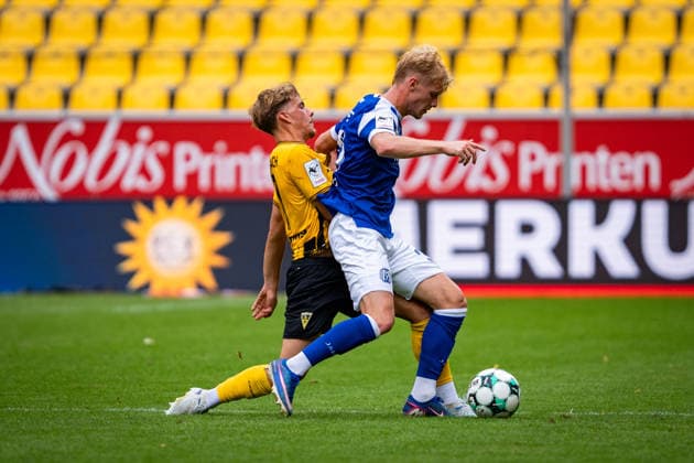 Meiko Waeschenbach, Alemannia Aachen, 11 vs. Luca Prasse, SV Meppen, 31; Alemannia Aachen vs. SV Meppen, Soccer, 3rd Division, Matchday 3, 2026–2027 Season, August 29, 2026 DFB REGULATIONS PROHIBIT ANY USE OF PHOTOGRAPHS AS IMAGE SEQUENCES AND OR QUASI-VIDEO Alemannia Aachen vs. SV Meppen, soccer, 3rd Division, Matchday 3, 2026–2027 season, August 29, 2026, Aachen Copyright: xEibner-Pressefoto J.xDerondeaux EP_JDU