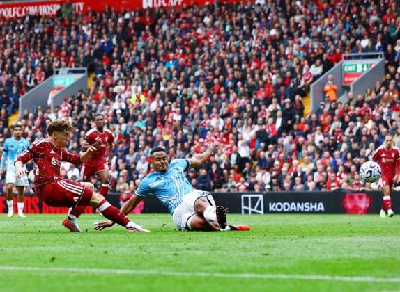 Victor Munoz of Liverpool scores a goal to make it 2-2 Liverpool v Nottingham Forest, Premier League Football, Football, Anfield, Liverpool, UK - 29 Aug 2026Liverpool Anfield United Kingdom EDITORIAL USE ONLY No use with unauthorised audio, video, data, fixture lists, club league logos or live services. Online in-match use limited to 120 images, no video emulation. No use in betting, games or single club league player publications.  Copyright: xMattxWest Shutterstockx 17118964ac
