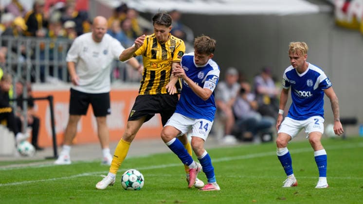 August 29, 2026, Tivoli, Aachen, GER, 3rd Division, Matchday 3: Alemannia Aachen vs. SV Meppen, Thorben Deters, SV Meppen 14. DFL regulations prohibit any use of photographs as image sequences and or quasi-video. Aachen, NRW, Tivoli