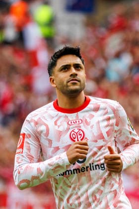 MAINZ, GERMANY - AUGUST 29: Nadiem Amiri (1. FSV Mainz 05, 10) before the Bundesliga match between 1. FSV Mainz 05 vs. SC Paderborn 07 at MEWA Arena on matchday 1 of the 1. Bundesliga on August 29, 2026 in Mainz, Germany. DFL REGULATIONS PROHIBIT ANY USE OF PHOTOGRAPHS AS IMAGE SEQUENCES AND OR QUASI-VIDEO. Copyright: xStephanxHahnex
