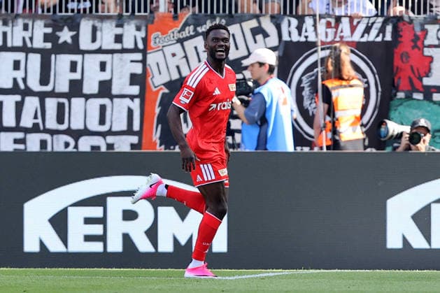 29.08.2026, xtgx, Fussball 1.Bundesliga, Union Berlin - Eintracht Frankfurt v.l. Torjubel nach dem Tor zum celebrating the goal celebrate 1:0 durch Emanuel Latte Lath (1. FC Union Berlin) Berlin *** August 29, 2026, xtgx, Soccer, Bundesliga 1, Union Berlin vs. Eintracht Frankfurt – Goal celebration after Emanuel Latte scored the 1-0 goal for 1. FC Union Berlin, Berlin