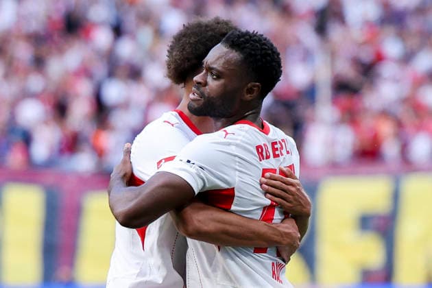 Ridle Baku (RB Leipzig) bejubelt seinen Treffer zum 1:0 mit Tidiam Gomis (RB Leipzig) waehrend des Spiels der 1. Bundesliga zwischen RB Leipzig und Borussia Moenchengladbach, Red Bull Arena am 29. August 2026 in Leipzig, Deutschland. (Foto von Marco Steinbrenner DeFodi Images) +++ Ridle Baku (RB Leipzig) celebrates after scoring his teams first goal with Tidiam Gomis (RB Leipzig) during the Bundesliga match between RB Leipzig and Borussia Moenchengladbach at Red Bull Arena on August 29, 2026 in Leipzig, Germany. (Photo by Marco Steinbrenner DeFodi Images) DFB DFL REGULATIONS PROHIBIT ANY USE OF PHOTOGRAPHS AS IMAGE SEQUENCES AND OR QUASI-VIDEO. (Photo by Marco Steinbrenner DeFodi Images) - *** Ridle Baku of RB Leipzig celebrates his goal to make it 1-0 with Tidiam Gomis of RB Leipzig during the Bundesliga match between RB Leipzig and Borussia Mönchengladbach, Red Bull Arena on August 29, 2026, in Leipzig, Germany. Photo by Marco Steinbrenner, DeFodi Images. Ridle Baku of RB Leipzig celebrates after scoring his team’s first goal with Tidiam Gomis of RB Leipzig during the Bundesliga match between RB Leipzig and Borussia Mönchengladbach at Red Bull Arena on August 29, 2026 in Leipzig, Germany. Photo by Marco Steinbrenner, DeFodi Images. DFB and DFL regulations prohibit any use of photographs as image sequences and or quasi-video. Photo by Marco Steinbrenner, DeFodi Images.