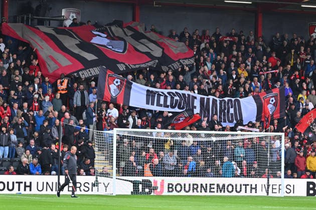 Bournemouth v Everton, Premier League Fans hold up a welcome Marco Rose banner before kickoff during the Premier League match between Bournemouth and Everton at the Vitality Stadium, Bournemouth, UK on 29 August 2026. Bournemouth Vitality Stadium Dorset UK Editorial use only DataCo restrictions apply See www.football-dataco.com , Copyright: xGrahamxHuntx PSI-24762-0039