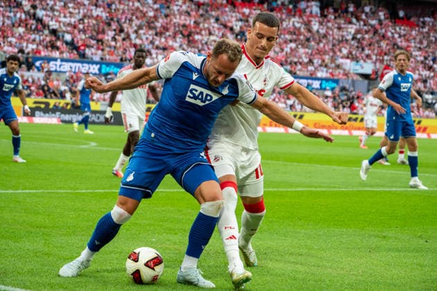 Deutschland: 1. Bundesliga 2026 2027, 1. Spieltag, 1.FC Köln vs TSG Hoffenheim, Samstag, 29.08.2026 RheinEnergier-Stadion (Köln-Nordrhein-Westfalen): Said El Mala (1.FC Köln, 10) Zweikampf, Spielszene, Duell, duel, tackle, tackling, Dynamik, Action, Aktion gegen Vladimir Coufal (TSG Hoffenheim, 34) Köln RheinEnergie-Stadion Deutschland *** Germany 1 Bundesliga 2026–2027, Matchday 1, 1. FC Köln vs. TSG Hoffenheim, Saturday, August 29, 2026, RheinEnergie Stadium, Cologne, North Rhine-Westphalia, Said El Mala (1. FC Köln), 10: Tackle, match scene, duel, tackle, tackling, dynamic, action, play against Vladimir Coufal of TSG Hoffenheim, 34: Cologne, RheinEnergie Stadium, Germany Copyright: xOrhanxHabashx