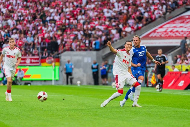 Isak Johannesson (1.FC Koeln, 08), Said El Mala (1.FC Koeln, 10) im Zweikampf mit Vladimir Coufal (TSG Hoffenheim, 22) 1.FC Köln vs. TSG Hoffenheim, Fussball, Bundesliga, 1.Spieltag, Saison 2026 27, 29.08.2026, DFL REGULATIONS PROHIBIT ANY USE OF PHOTOGRAPHS AS IMAGE SEQUENCES AND OR QUASI-VIDEO, 1.FC Köln vs. TSG Hoffenheim, Fussball, Bundesliga, 1.Spieltag, Saison 2026 27, 29.08.2026 Köln *** Isak Johannesson 1, 1. FC Köln, 08; Said El Mala 1, 1. FC Köln, 10, in a tackle with Vladimir Coufal, TSG Hoffenheim, 22; 1. FC Köln vs. TSG Hoffenheim, Soccer, Bundesliga, Matchday 1, 2026–27 season, August 29, 2026, DFL REGULATIONS PROHIBIT ANY USE OF PHOTOGRAPHS AS IMAGE SEQUENCES AND OR QUASI-VIDEO, 1. FC Köln vs. TSG Hoffenheim, Soccer, Bundesliga, Matchday 1, 2026–27 season, August 29, 2026, Cologne Copyright: xEibner-Pressefoto LukasxBaldygax EP_LBA