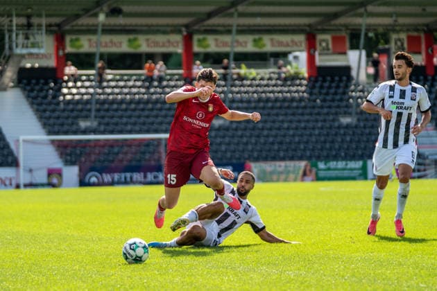 Niklas Pollex (SG Sonnenhof Großaspach, 18) fouls Antonis Aidonis (SG Sonnenhof Großaspach, 15) and is subsequently shown a yellow-red card, SG Sonnenhof Großaspach vs. FC Ingolstadt 04, Soccer, 3rd Division, Matchday 3, August 29, 2026; DFB regulations prohibit any use of photographs as image sequences and or quasi-video. Aspach, Baden-Württemberg, Germany Copyright: xkolbert-press PhilipxZieglerx