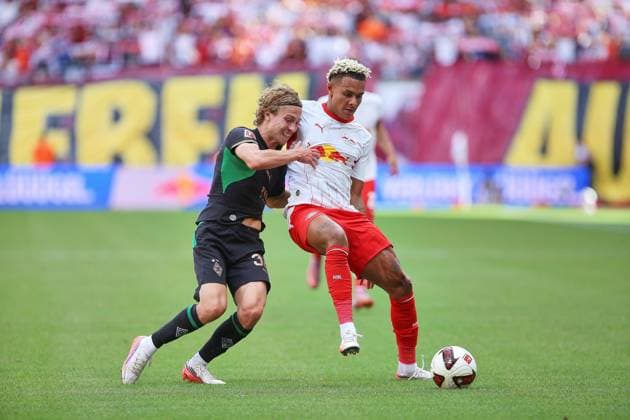Leipzig, Saxony, Germany, August 29, 2026, Red Bull Arena, Matchday 1, 2026–27 Season, German Bundesliga: RB Leipzig vs. Borussia Mönchengladbach—Hugo Bolin (38), Borussia Mönchengladbach, and David Raum (22), RBL, face off Copyright: xdtsxNachrichtenagenturx dts_131705