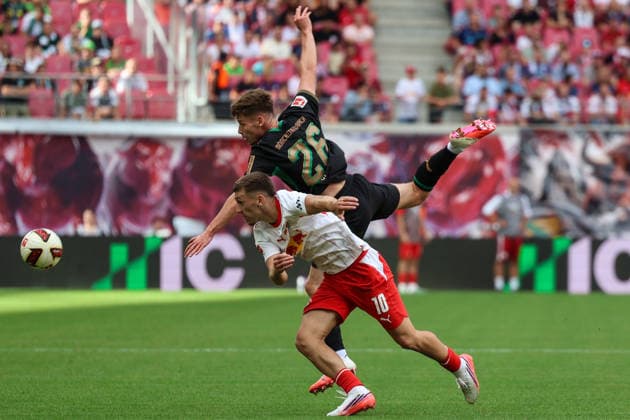 Germany 1 Bundesliga 2026–2027, Matchday 1, RB Leipzig vs. Borussia Mönchengladbach, Red Bull Arena Leipzig: A tackle between Lukas Ullrich of Borussia Mönchengladbach (No. 26) and Brajan Gruda of RB Leipzig (No. 10) Copyright: xLucasxWalterx