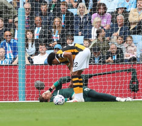 Coventry City v Hull City Premier League during the Premier League match at the Coventry Building Society Arena, Coventry 29 08 2026 UK Newspapers OUT Copyright: xAndyxSumnerx FIL-23836-0190