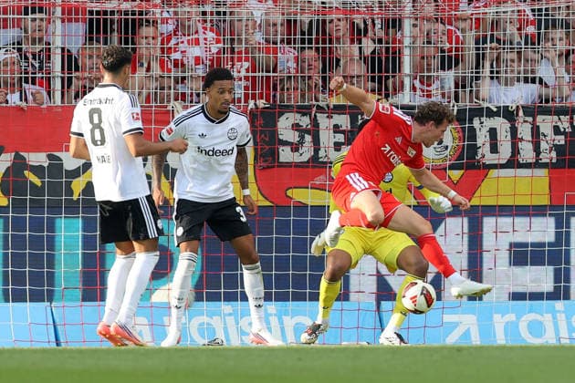 29.08.2026, xtgx, Fussball 1.Bundesliga, Union Berlin - Eintracht Frankfurt v.l. Tim Skarke (1. FC Union Berlin) Torschuetze, erzielt das Tor, Treffer, scores the goal 3:3 Noah Atubolu (Eintracht Frankfurt) Berlin *** August 29, 2026, xtgx, Soccer, Bundesliga 1, Union Berlin vs. Eintracht Frankfurt, Tim Skarke, 1. FC Union Berlin, goal scorers, scores the goal, goal, scores the goal, 3-3, Noah Atubolu, Eintracht Frankfurt, Berlin